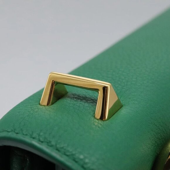 BOTTEGA VENETA Chain Hand Bag Leather 2way Gold Green Auth PP350AV - Picture 5 of 16